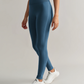 Seamless Embossed Legging