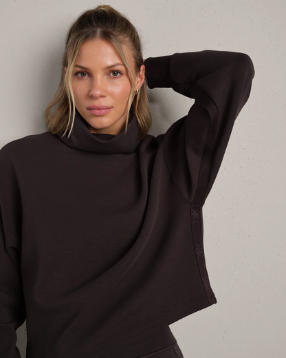 DreamGlow Mockneck